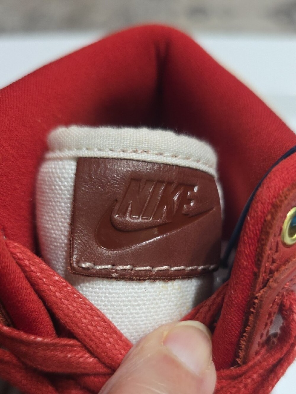 Nike Men’s High-Top Sneakers in Red and Cream - Picture 4 of 6